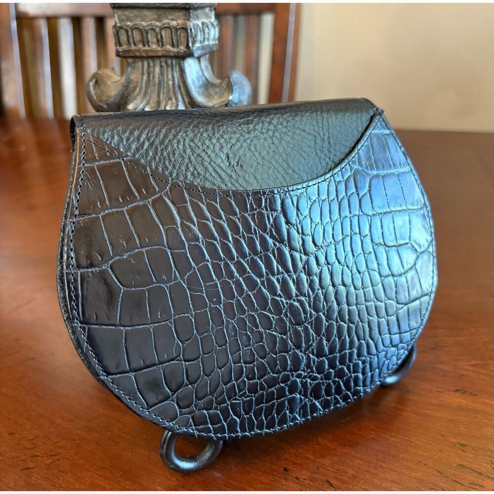 BRIGHTON - Vintage Black Croc-Embossed Leather Small Clutch. Like New! - Picture 4 of 16